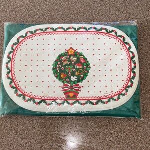 1990 Holiday Placemats and Tablecloth